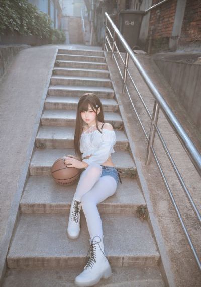 年轻的的母亲_高清高清迅雷在线观看
