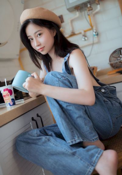 播色屋_720免费播放