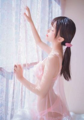被迫成为女同学的脚奴袜奴_高清电影