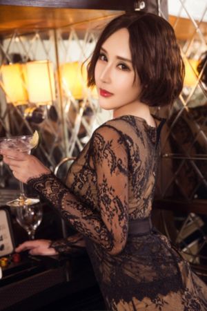 欧美贵妇性聚会hd_BD韩语神马影院手机在线
