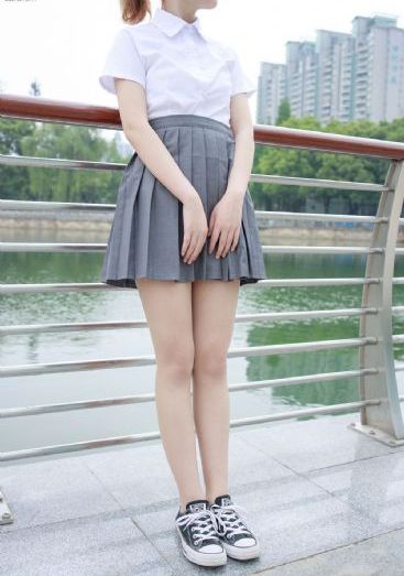 李小冉未删减三级无处可逃_剧情片高清视频观看