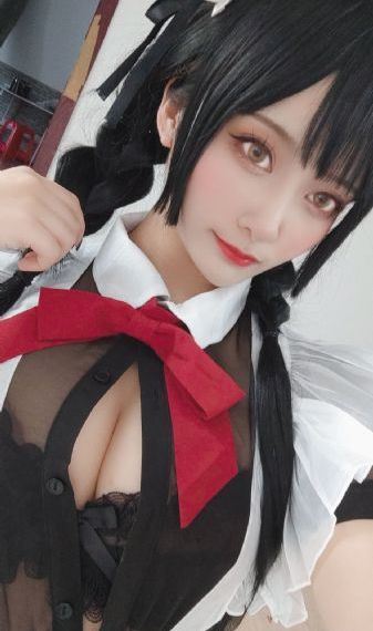 我女朋友的妈妈_4K动漫在线观看